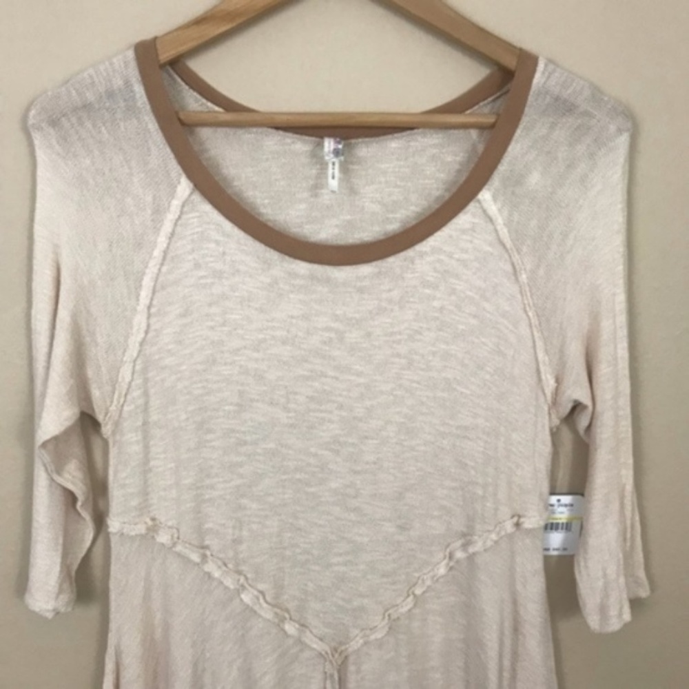 Free People Layering Lightweight Top C81 - Picture 4 of 8